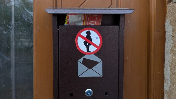 #219 – Postalicites drágulások | Negyedszázados ókoriak | Kipaterolandó képviselők